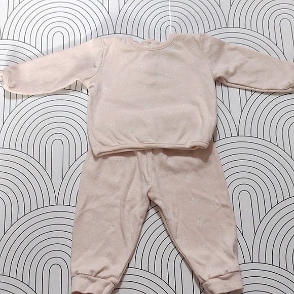 Rabbit moon organics baby outfit - Picture 1 of 4